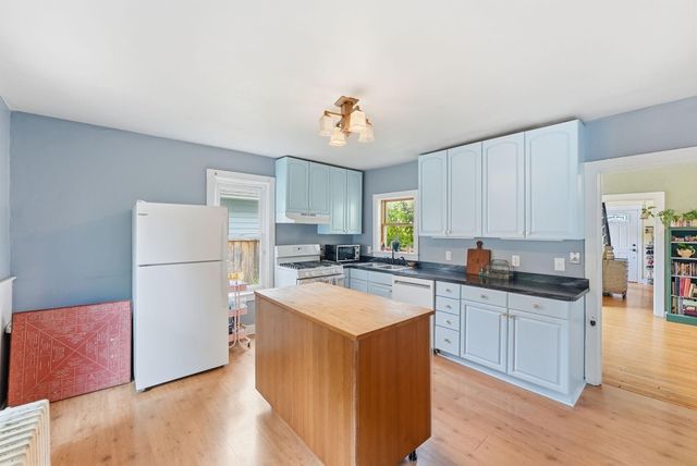 414 Banfil Street, Saint Paul, MN 55102