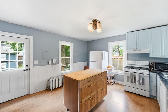 414 Banfil Street, Saint Paul, MN 55102