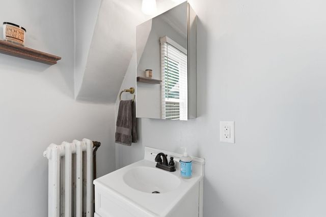 414 Banfil Street, Saint Paul, MN 55102