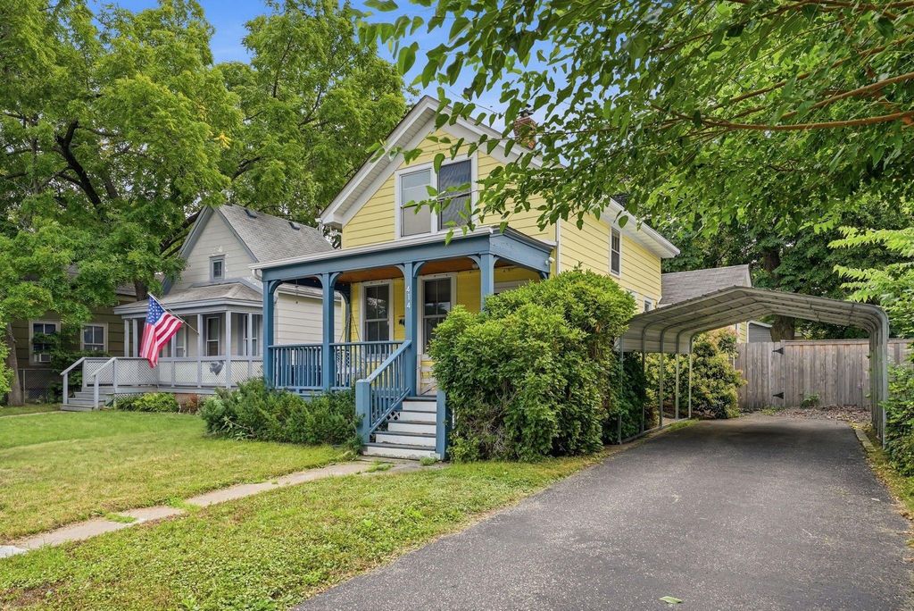 414 Banfil Street, Saint Paul, MN 55102 — photo 2