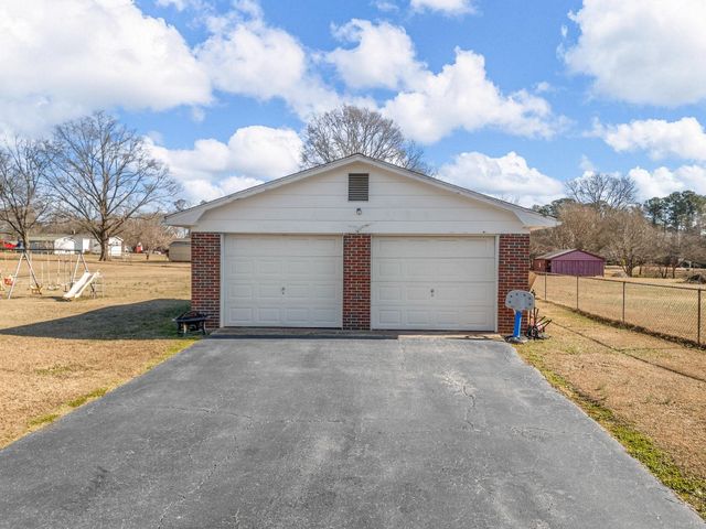 131 Bennett Circle, Spartanburg, SC 29307