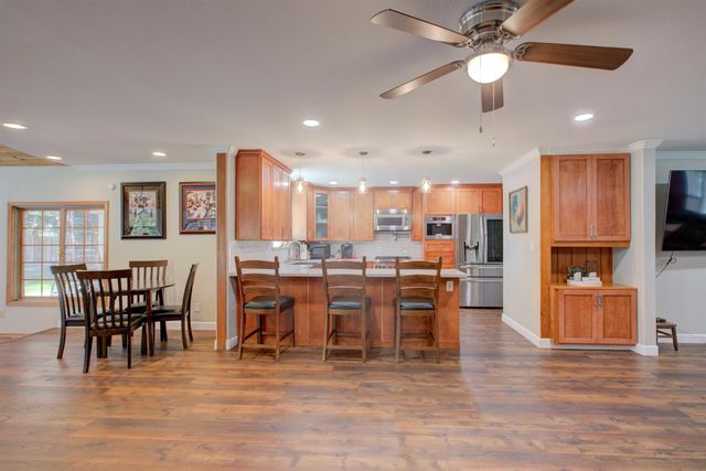 1750 1st St, Atwater, CA 95301