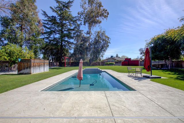 1750 1st St, Atwater, CA 95301