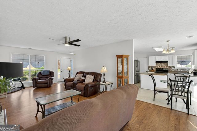 4628 Unicorn Point, Powder Springs, GA 30127