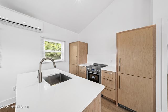 232-234 HOPKINS Street, Neptune Beach, FL 32266