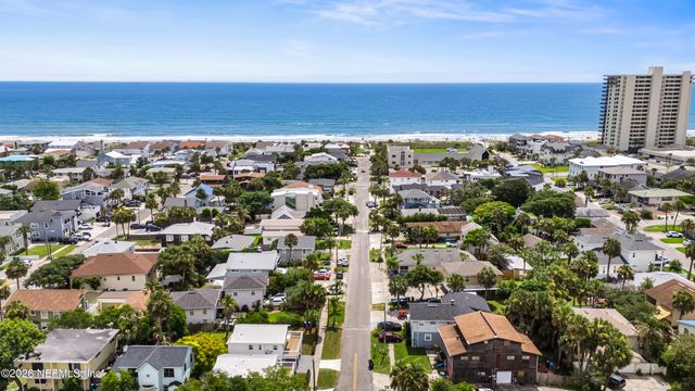 232-234 HOPKINS Street, Neptune Beach, FL 32266