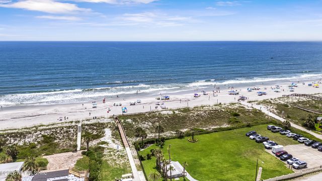 232-234 HOPKINS Street, Neptune Beach, FL 32266