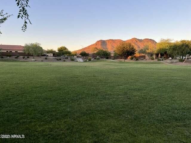 5340 W MOLLY Lane, Phoenix, AZ 85083