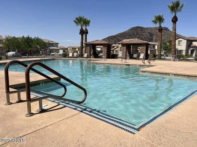 5340 W MOLLY Lane, Phoenix, AZ 85083