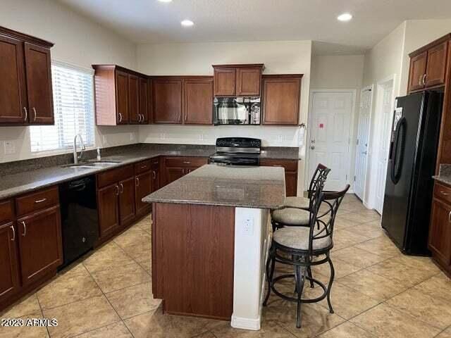 5340 W MOLLY Lane, Phoenix, AZ 85083