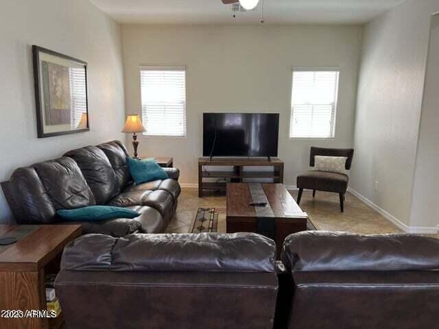 5340 W MOLLY Lane, Phoenix, AZ 85083