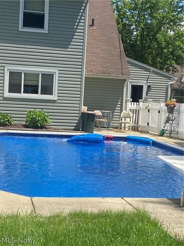 25540 Chatworth Drive, Euclid, OH 44117
