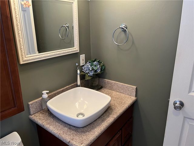 25540 Chatworth Drive, Euclid, OH 44117