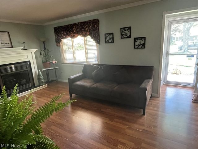 25540 Chatworth Drive, Euclid, OH 44117