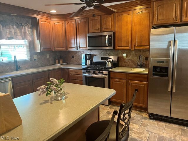 25540 Chatworth Drive, Euclid, OH 44117