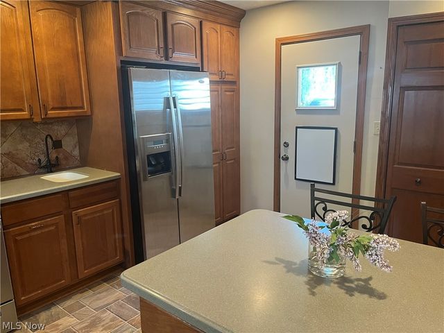 25540 Chatworth Drive, Euclid, OH 44117