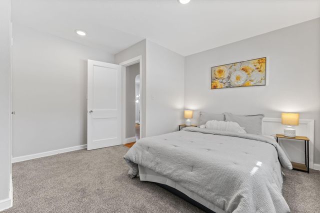 7312 Grand Avenue S, Richfield, MN 55423