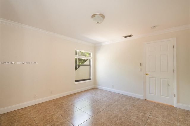 1 Crossings Circle E E, Boynton Beach, FL 33435