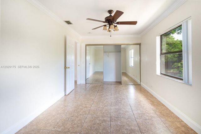 1 Crossings Circle E E, Boynton Beach, FL 33435