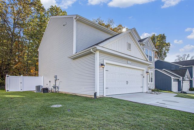 6180 Wood Hollow Avenue, Kalamazoo, MI 49009