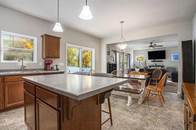 6180 Wood Hollow Avenue, Kalamazoo, MI 49009