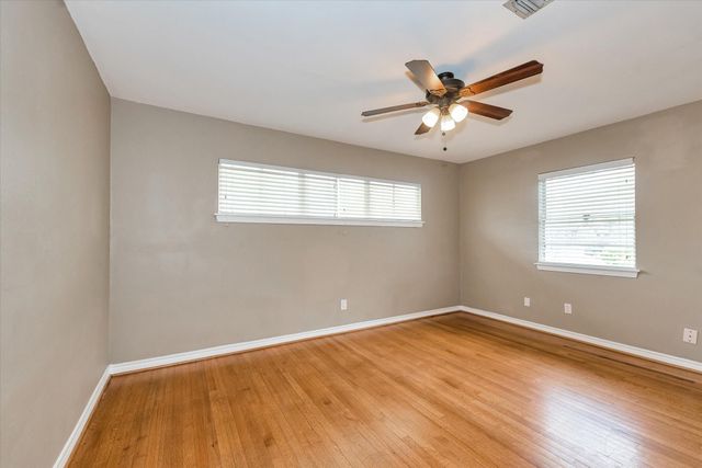 5321 Pagewood Lane, Houston, TX 77056