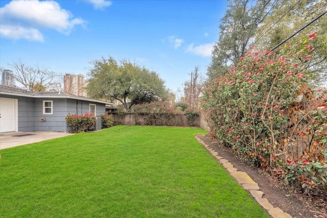 5321 Pagewood Lane, Houston, TX 77056