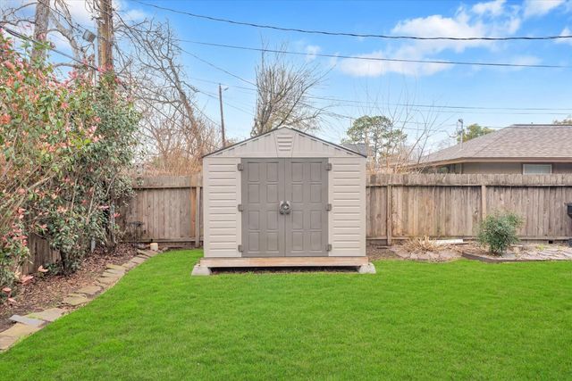 5321 Pagewood Lane, Houston, TX 77056