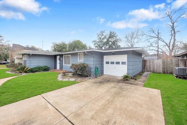 5321 Pagewood Lane, Houston, TX 77056