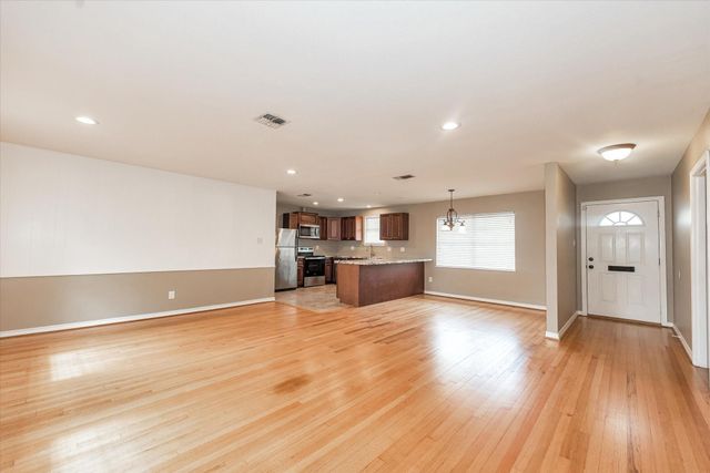 5321 Pagewood Lane, Houston, TX 77056