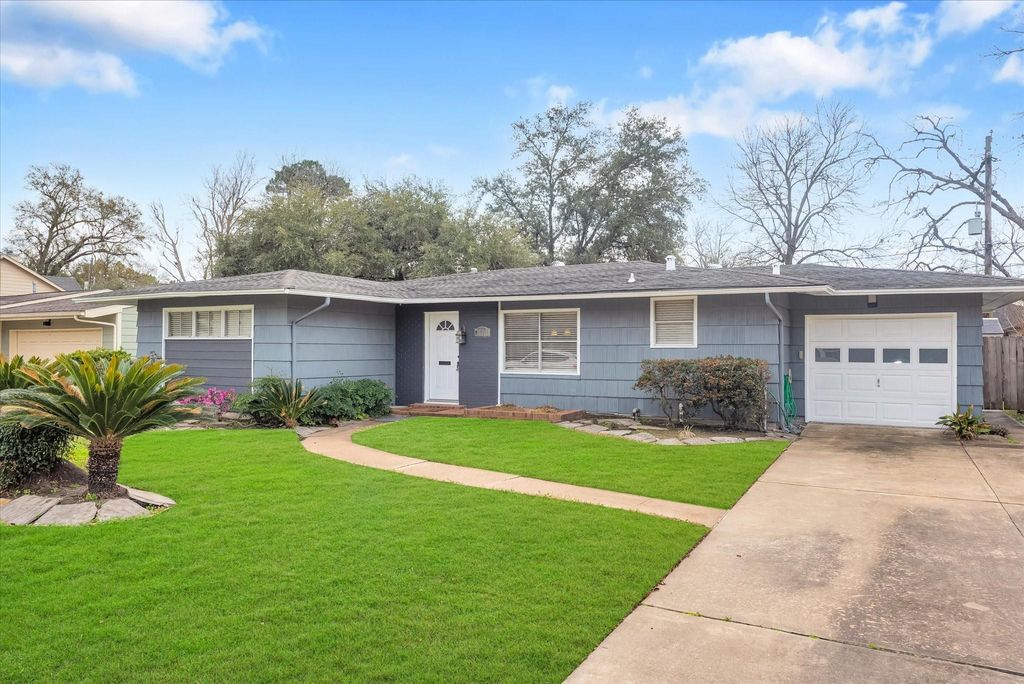 5321 Pagewood Lane, Houston, TX 77056