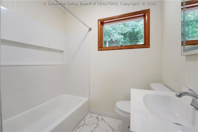 812 Chappell Road, Charleston, WV 25304