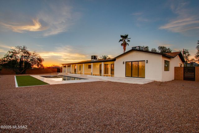 1975 W Limewood Drive, Tucson, AZ 85755