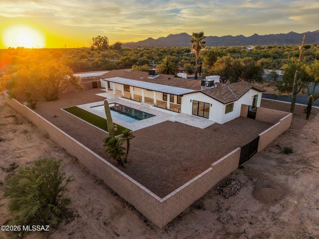 1975 W Limewood Drive, Tucson, AZ 85755