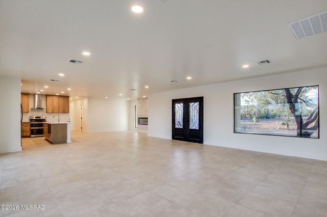 1975 W Limewood Drive, Tucson, AZ 85755