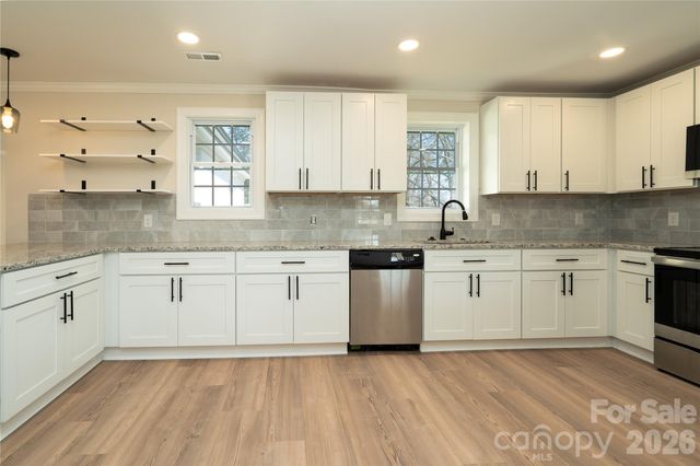 601 N French Street, Lancaster, SC 29720