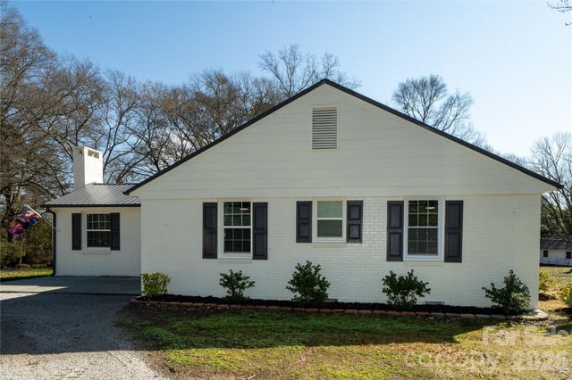 601 N French Street, Lancaster, SC 29720
