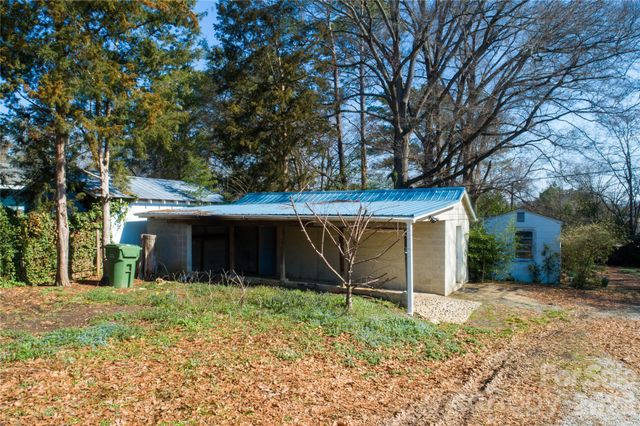 601 N French Street, Lancaster, SC 29720