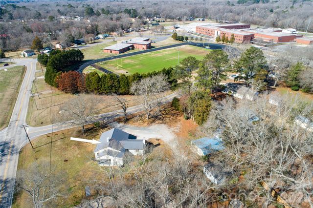 601 N French Street, Lancaster, SC 29720