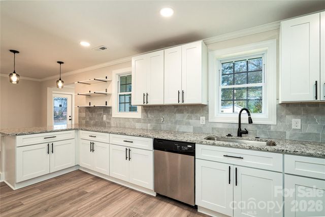 601 N French Street, Lancaster, SC 29720