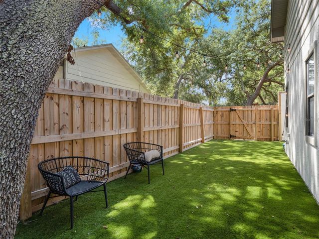2221 BLUFF OAK STREET, Apopka, FL 32712