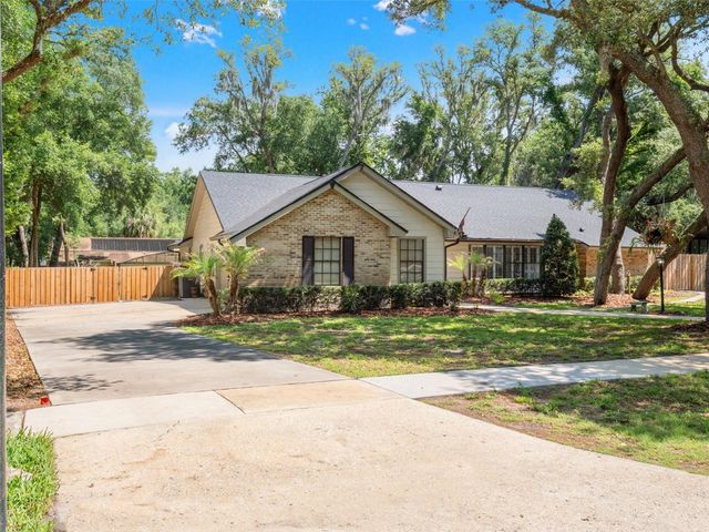 2221 BLUFF OAK STREET, Apopka, FL 32712