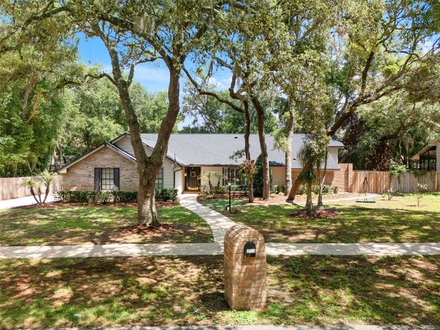 2221 BLUFF OAK STREET, Apopka, FL 32712