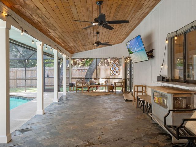 2221 BLUFF OAK STREET, Apopka, FL 32712
