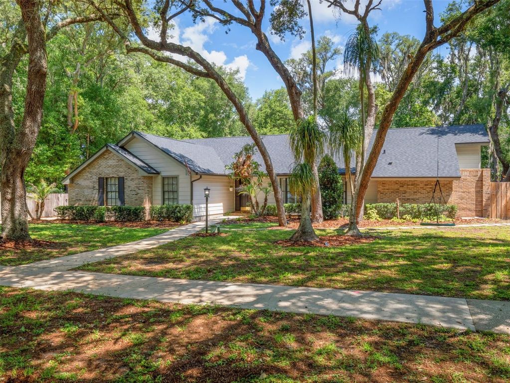 2221 BLUFF OAK STREET, Apopka, FL 32712