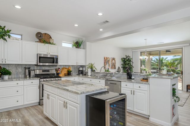 17165 W NELSON Drive, Surprise, AZ 85387