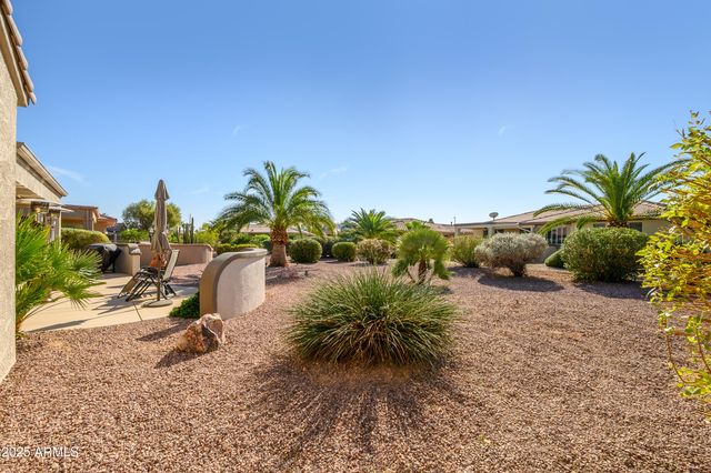 17165 W NELSON Drive, Surprise, AZ 85387