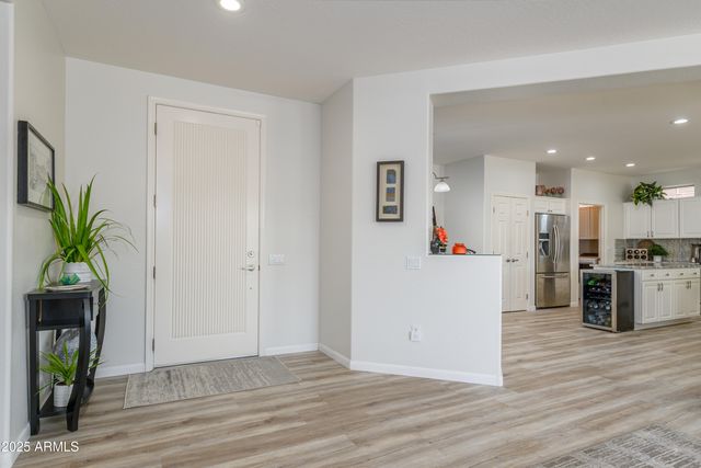 17165 W NELSON Drive, Surprise, AZ 85387