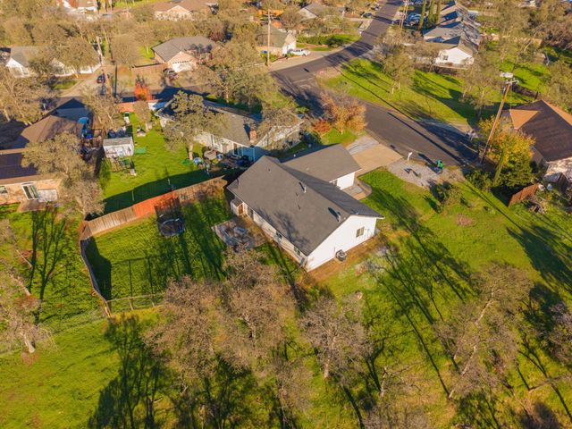 19795 Beegum Peak Place, Lake California, CA 96022