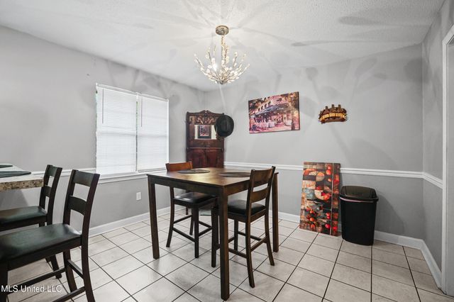 12433 Red Fox Drive, Gulfport, MS 39503